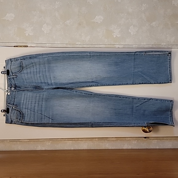 NWOT Zenana Wide Leg Denim Jean - Size 30 - Picture 1 of 5